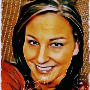 Meet your Posher, Danean